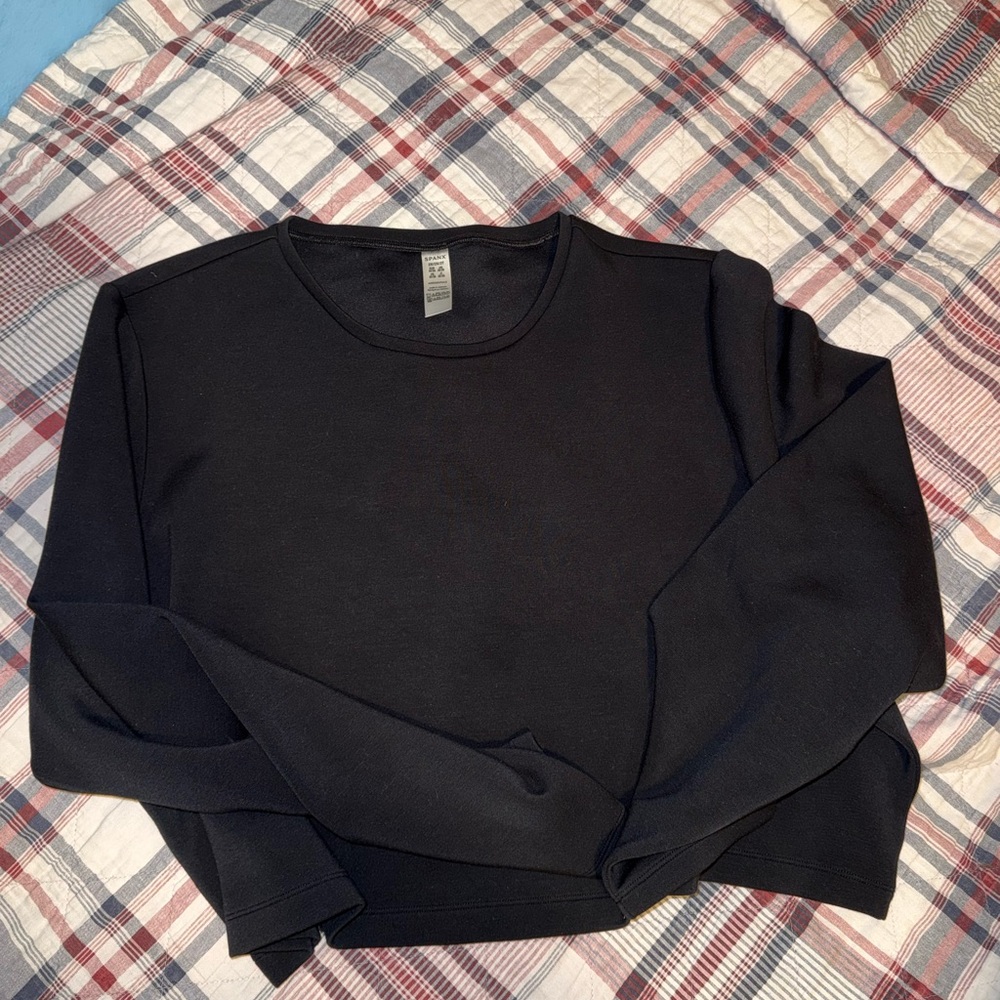 SPANX AirEssentials long sleeve black top, cropped